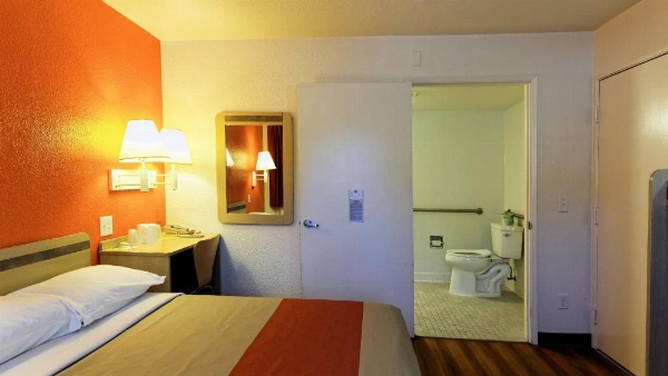 Motel 6-Chico, CA image 28