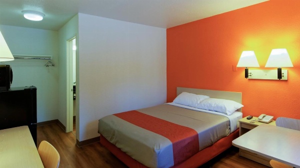 Motel 6-Chico, CA image 4